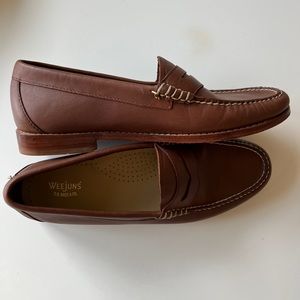 Bass Weejuns Brown Penny Loafers